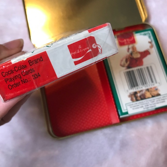 Coca-Cola Santa Claus Playing Cards in Tin - Picture 9 of 16